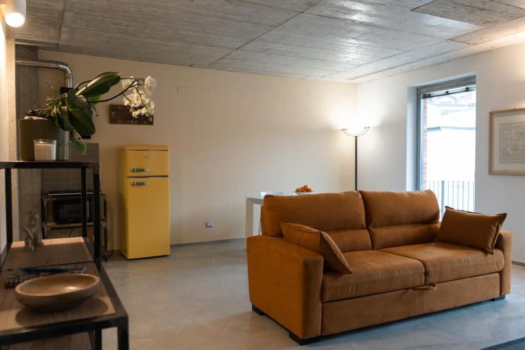 Centro Storico Recinto Dei Nobili 4-private Parking Apartment Asti